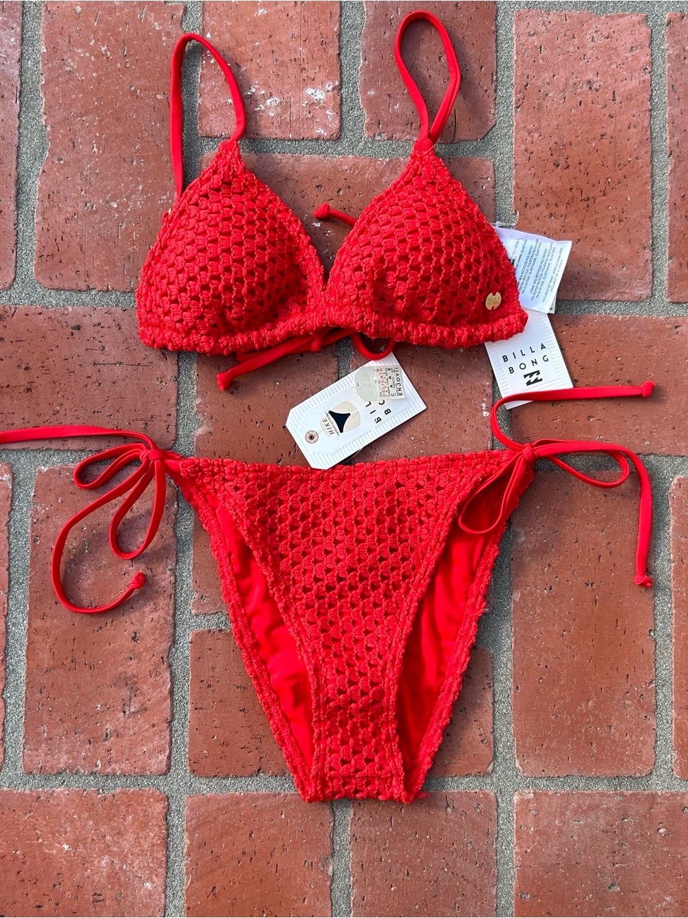 NWT Billabong Knit Bikini